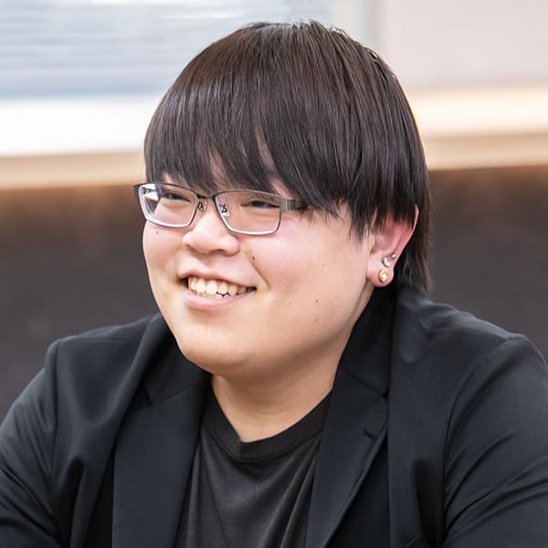 岡田エレウルーク龍之介